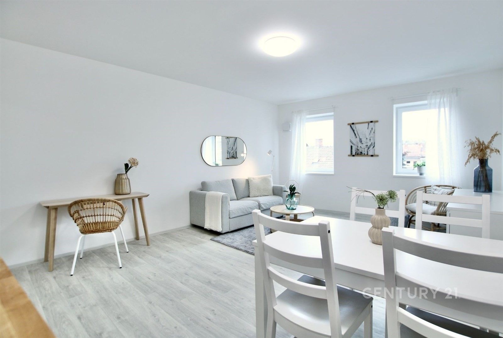 Pronájem byt 2+kk - Dukelská třída 191, Brno Husovice, 50 m² - 5