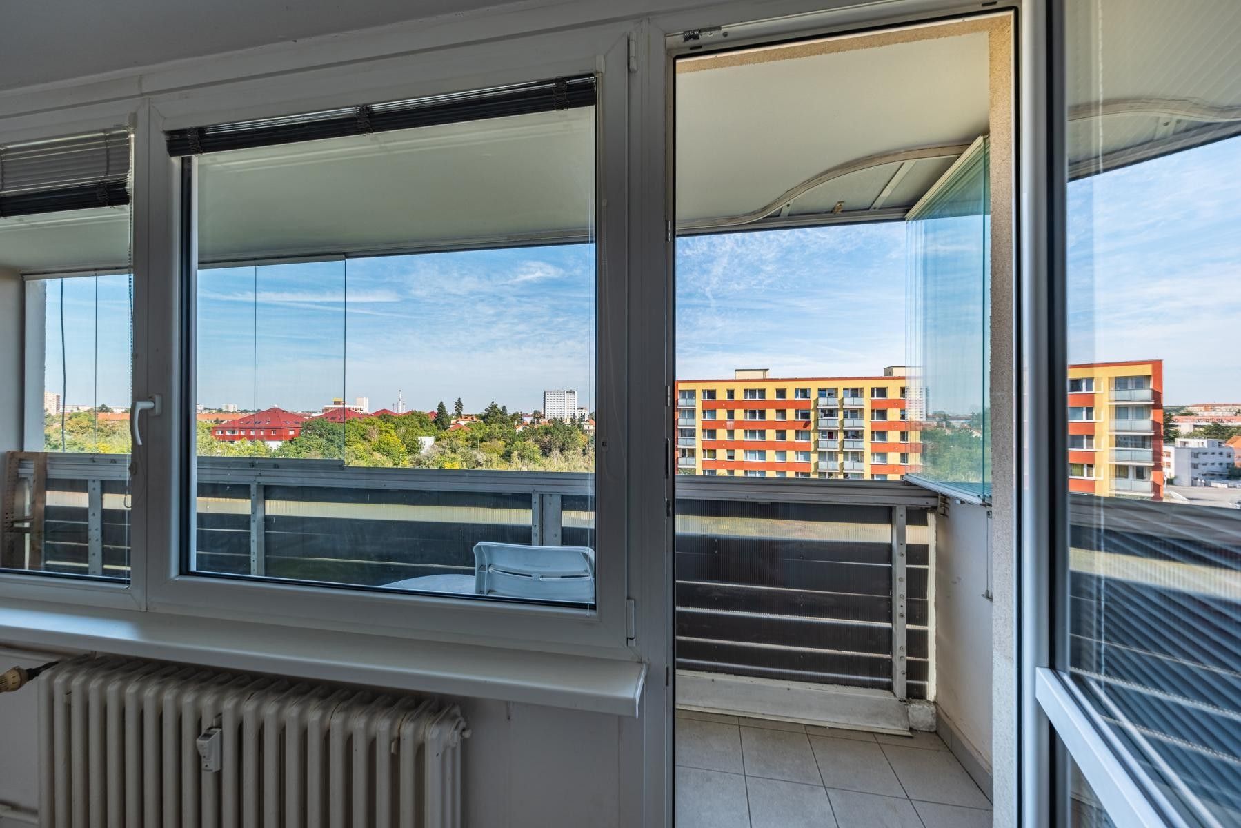 Byt 2+1 · 55 m² · Gutova, Praha - 4