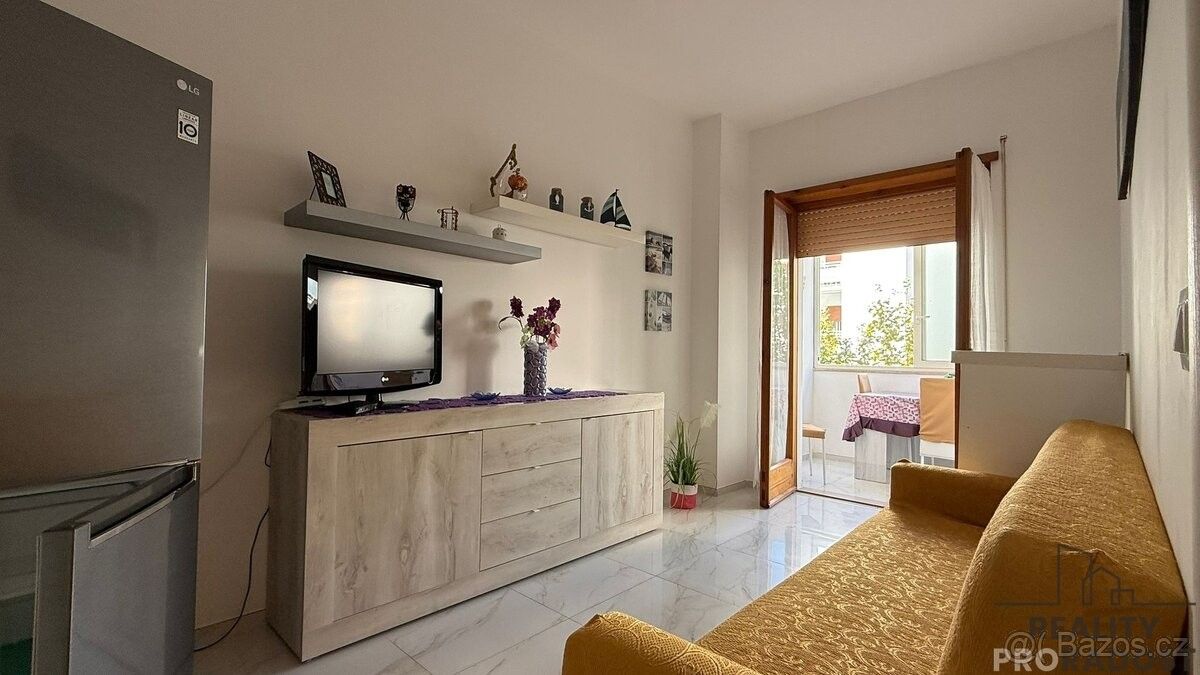 Prodej byt - 987 66, Zahraničí