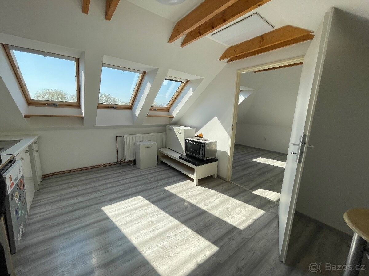 Pronájem byt - 772 00, Olomouc