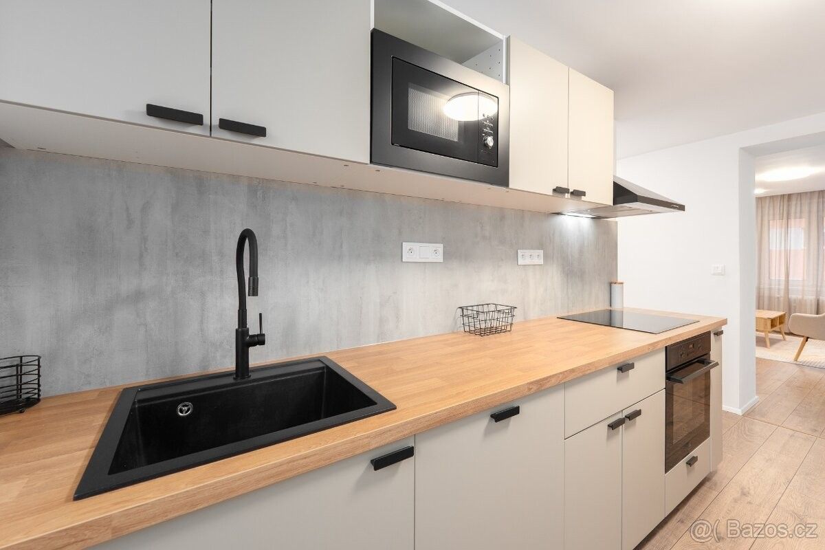 Byty, Vsetín, 755 01