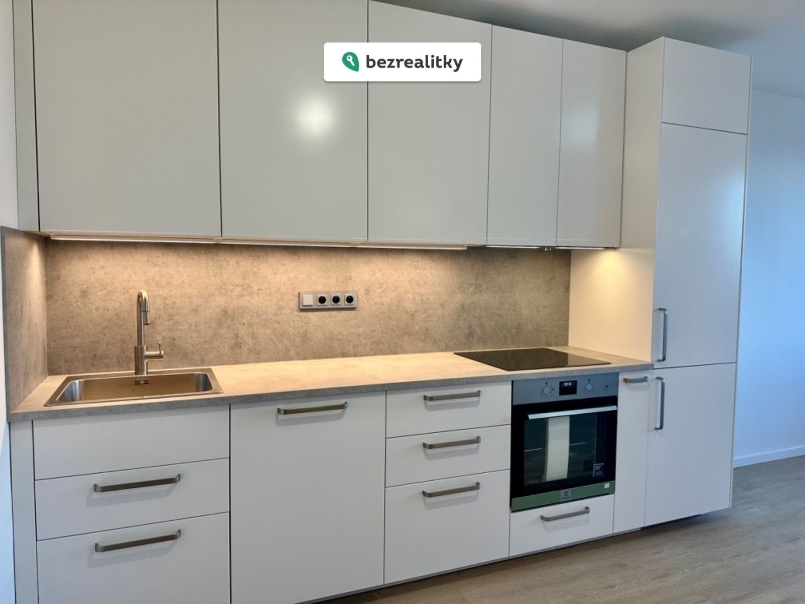 4+kk, Pomořanská, Praha, 70 m²