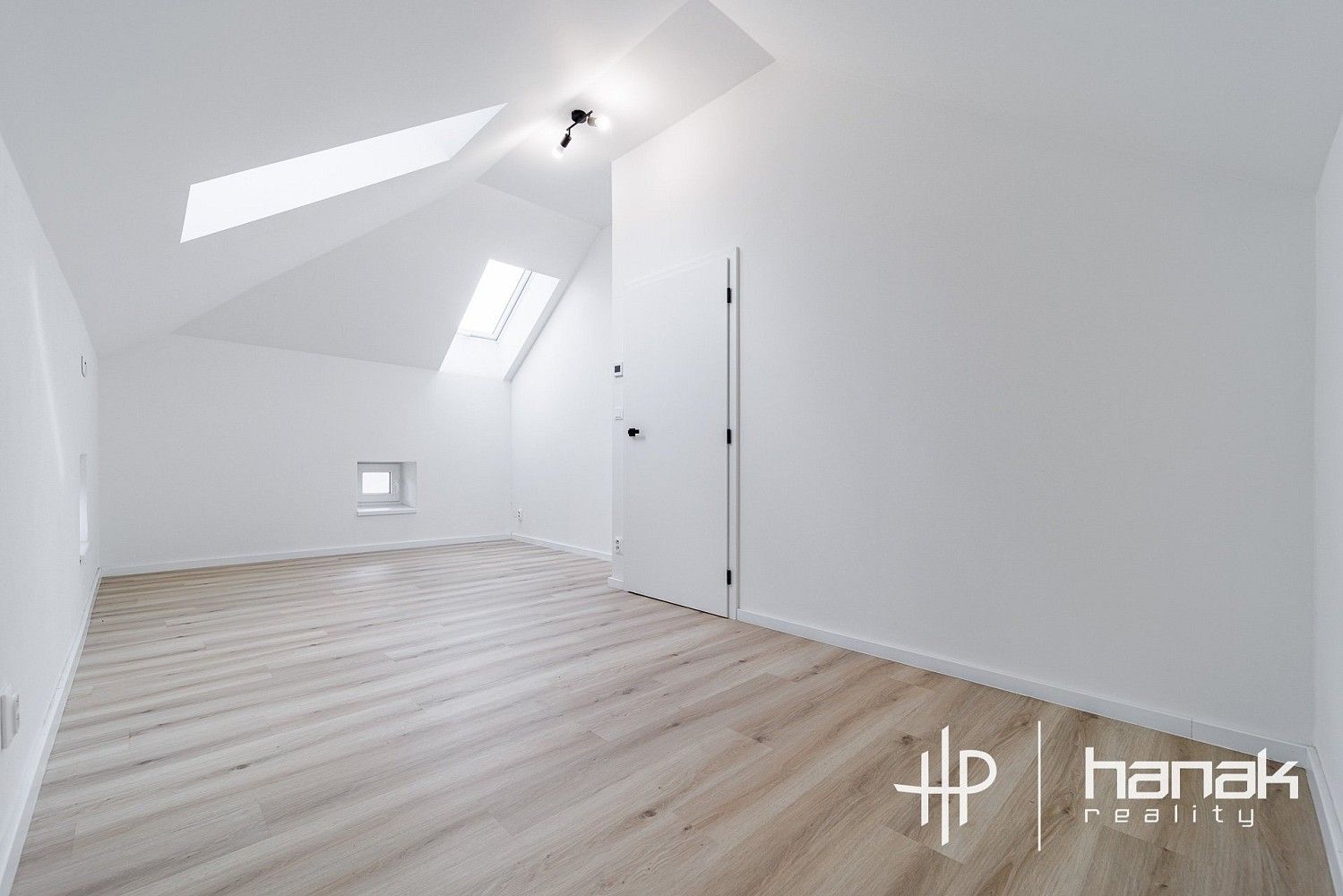Pronájem byt 3+kk - Přerovská, Velký Újezd, okres Olomouc, 85 m² - 5