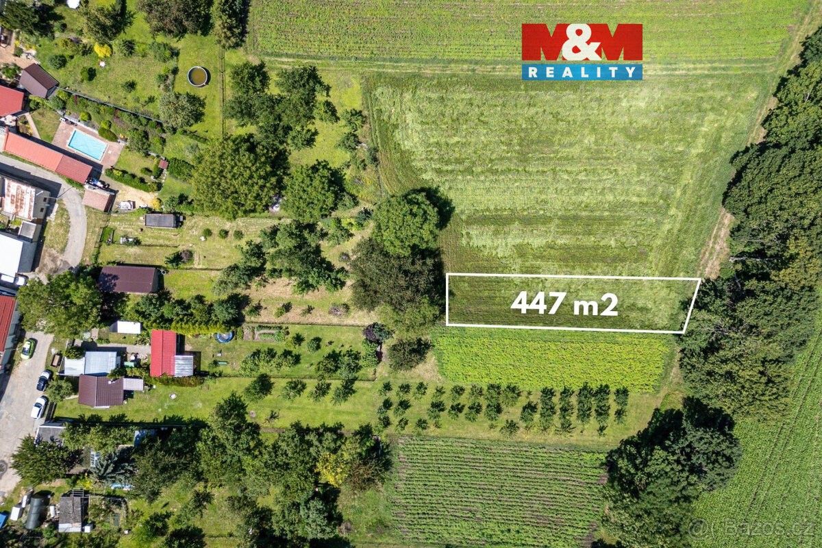 Zahrady, Bukovany, 779 00