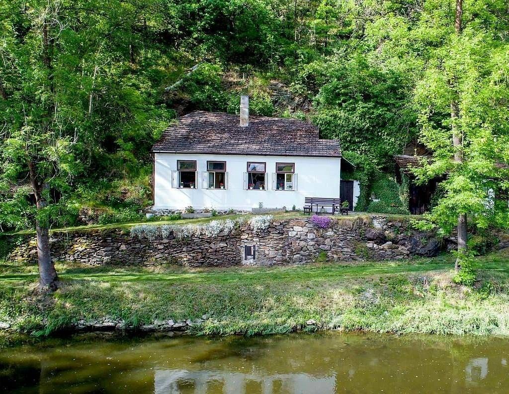 Chaty, Plavsko, Jihočeský kraj - 1