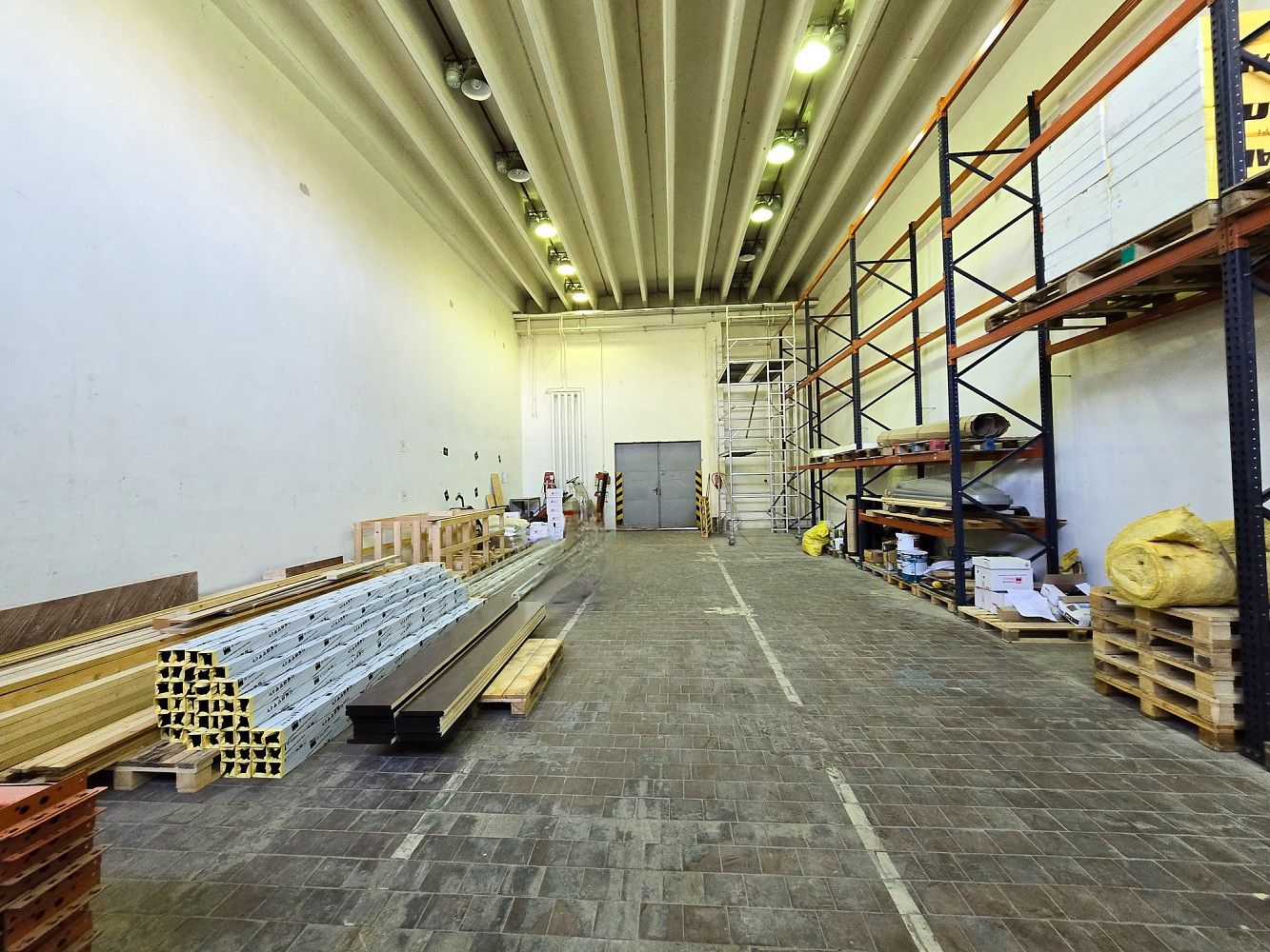 Sklad · 211 m² · Zlín, Zlínský kraj - 4