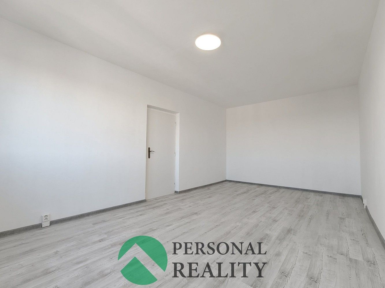 1+1, Cheb, Karlovarský kraj, 42 m² - 2