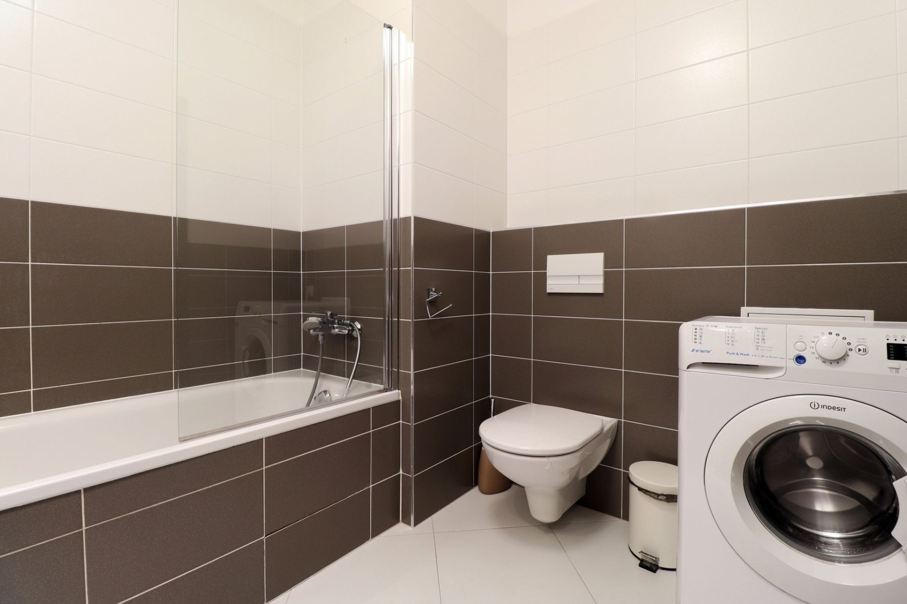 Byt 2+kk · 43 m² · Makedonská, Praha - Střížkov - 3