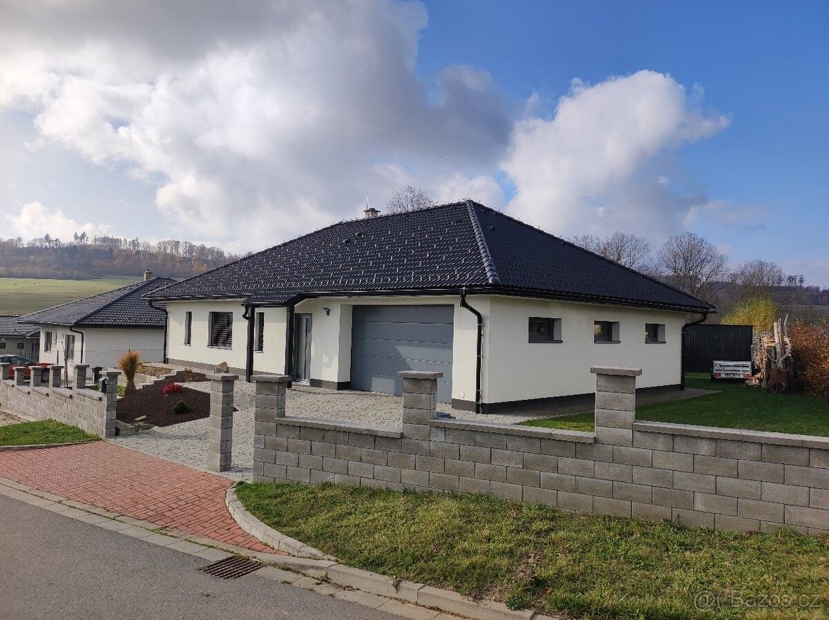 Prodej rodinný dům - Čechtín, 675 07