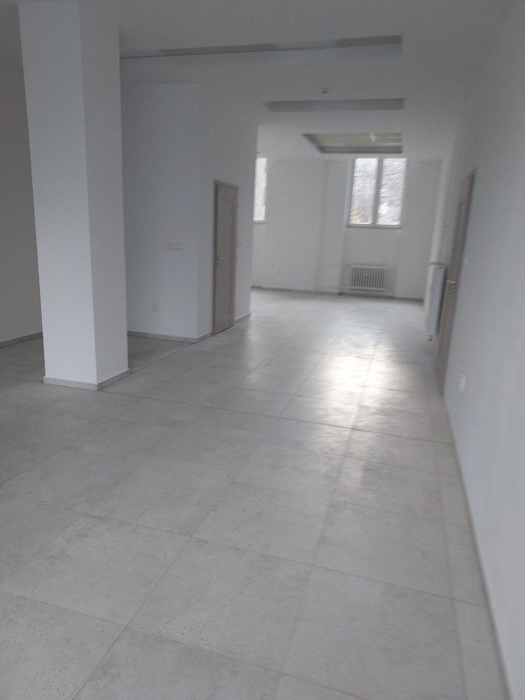 Pronájem obchodní prostory - Český Těšín, 737 01