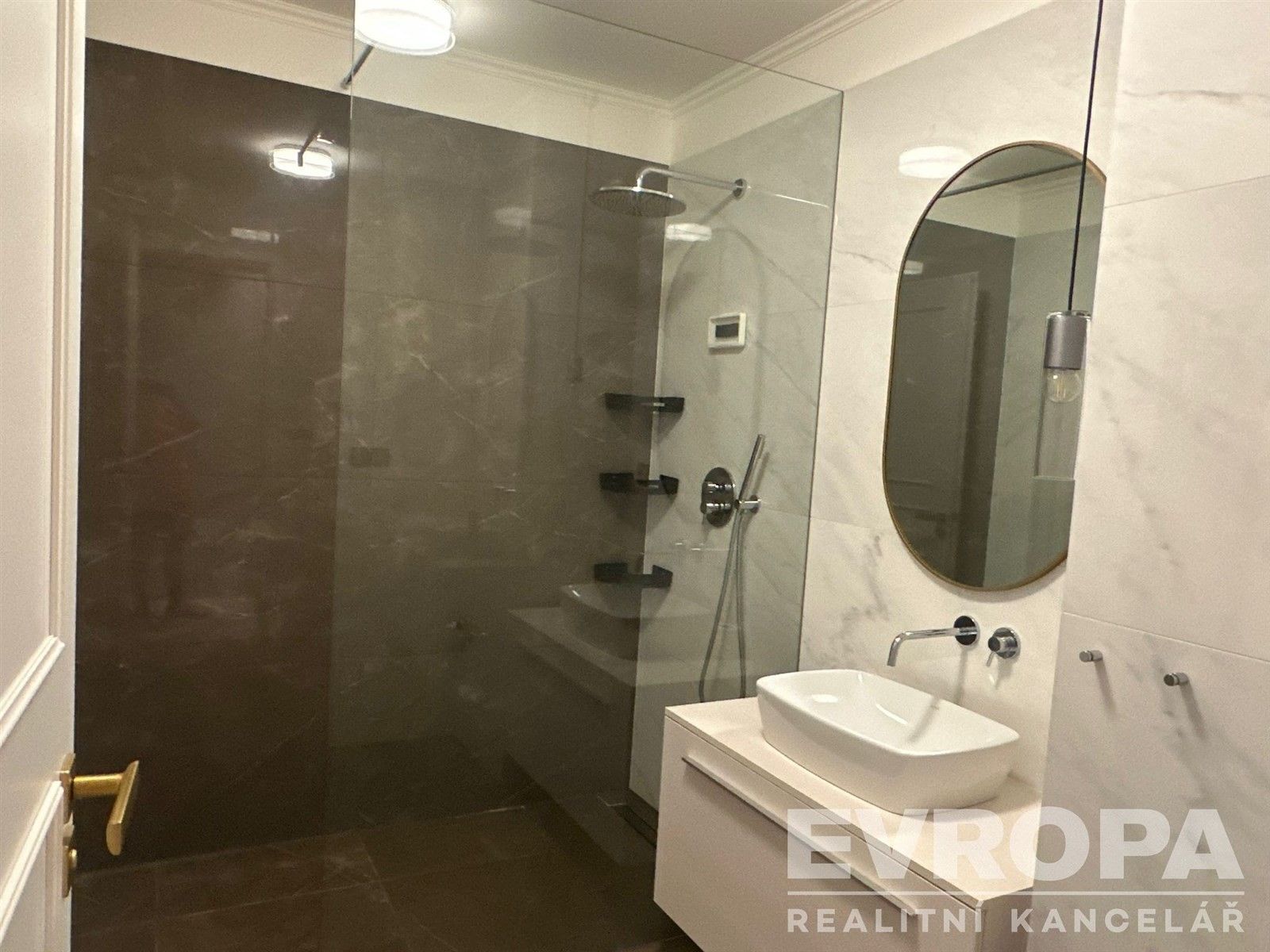 Byt 2+kk · 55 m² · U Zvonařky 358, Praha Vinohrady - 4