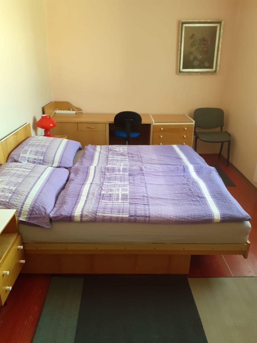 4+1, K Dýmači, Praha - Cholupice, 120 m² - 2