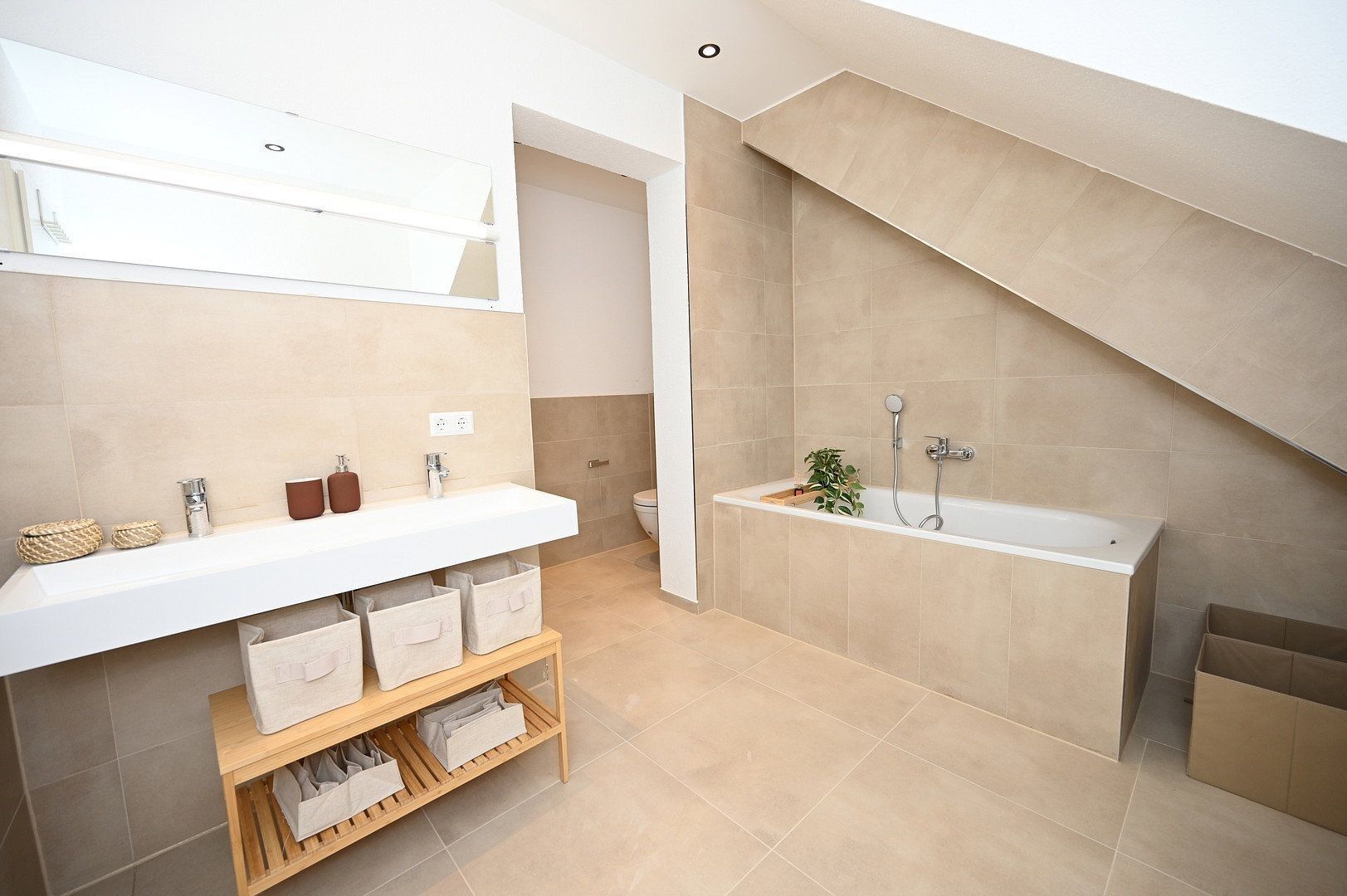 Pronájem rodinný dům - , Bádensko-Württembersko, 120 m² - 5
