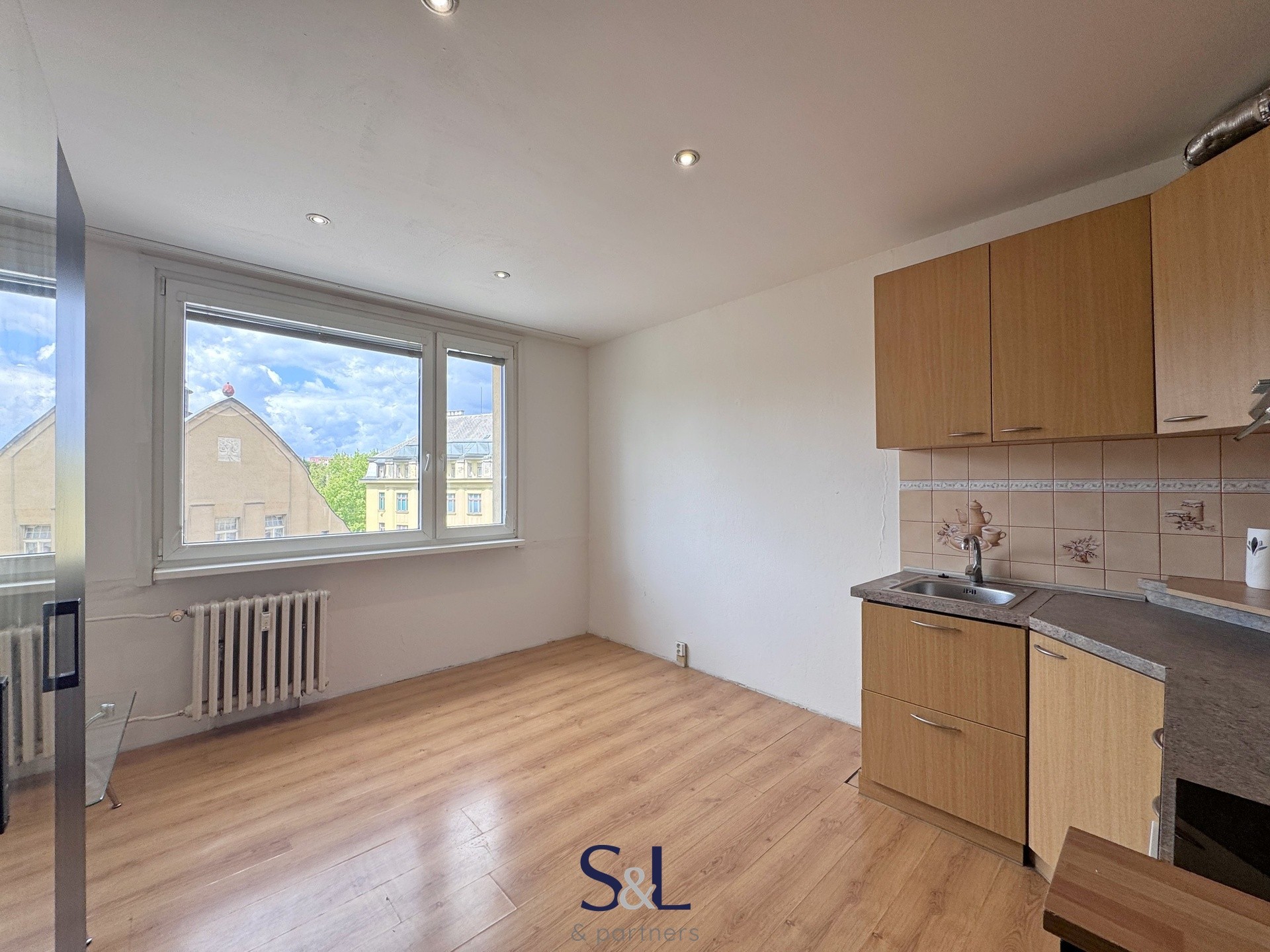 Pronájem byt 1+kk - Budovatelů, Jablonec nad Nisou, 20 m² - 5