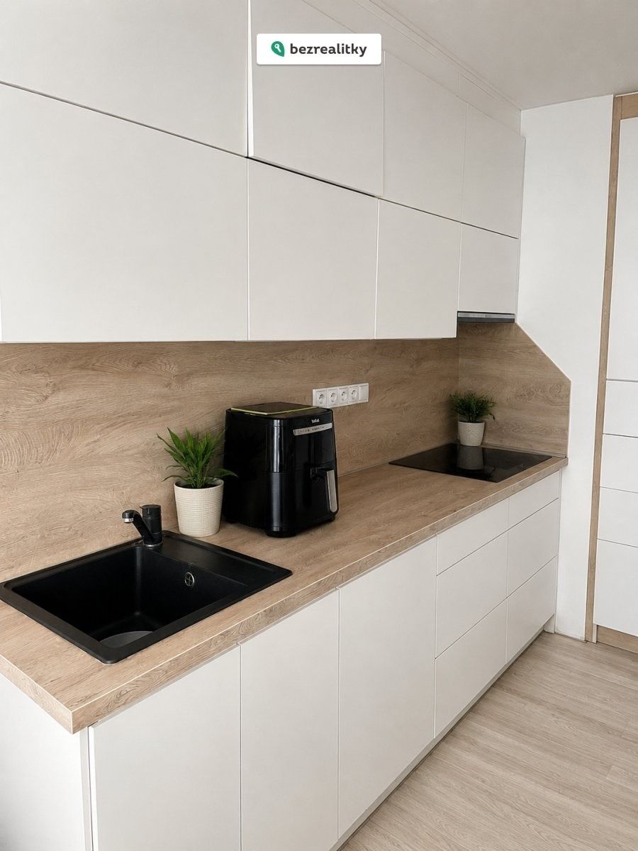 3+kk, Pod Zámečkem 278, Hradec Králové Třebeš, 76 m² - 2