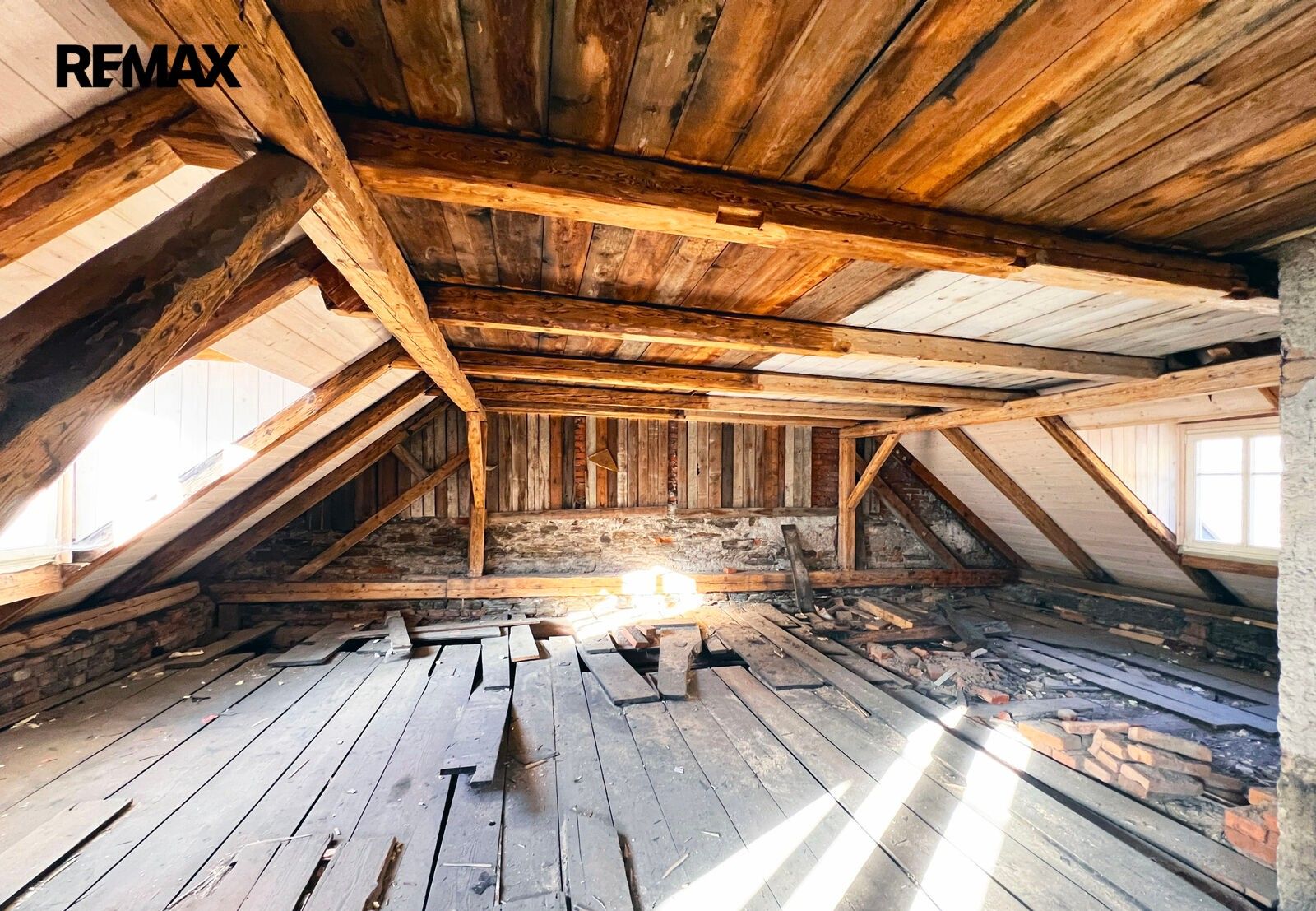 Prodej rodinný dům - třída Dukelských hrdinů, Jáchymov, 492 m² - 5