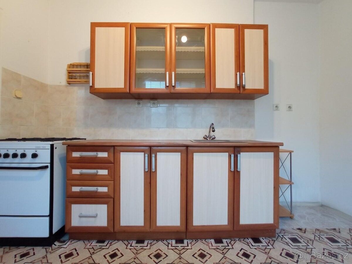 Pronájem byt 1+1 - Most, 434 01, 36 m²