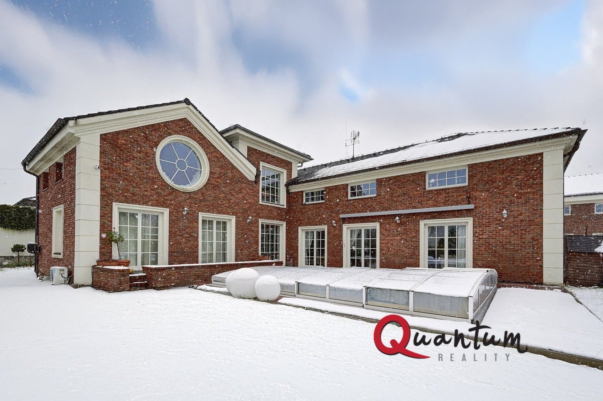 Rodinné domy, Na Myšině, Praha, 327 m²