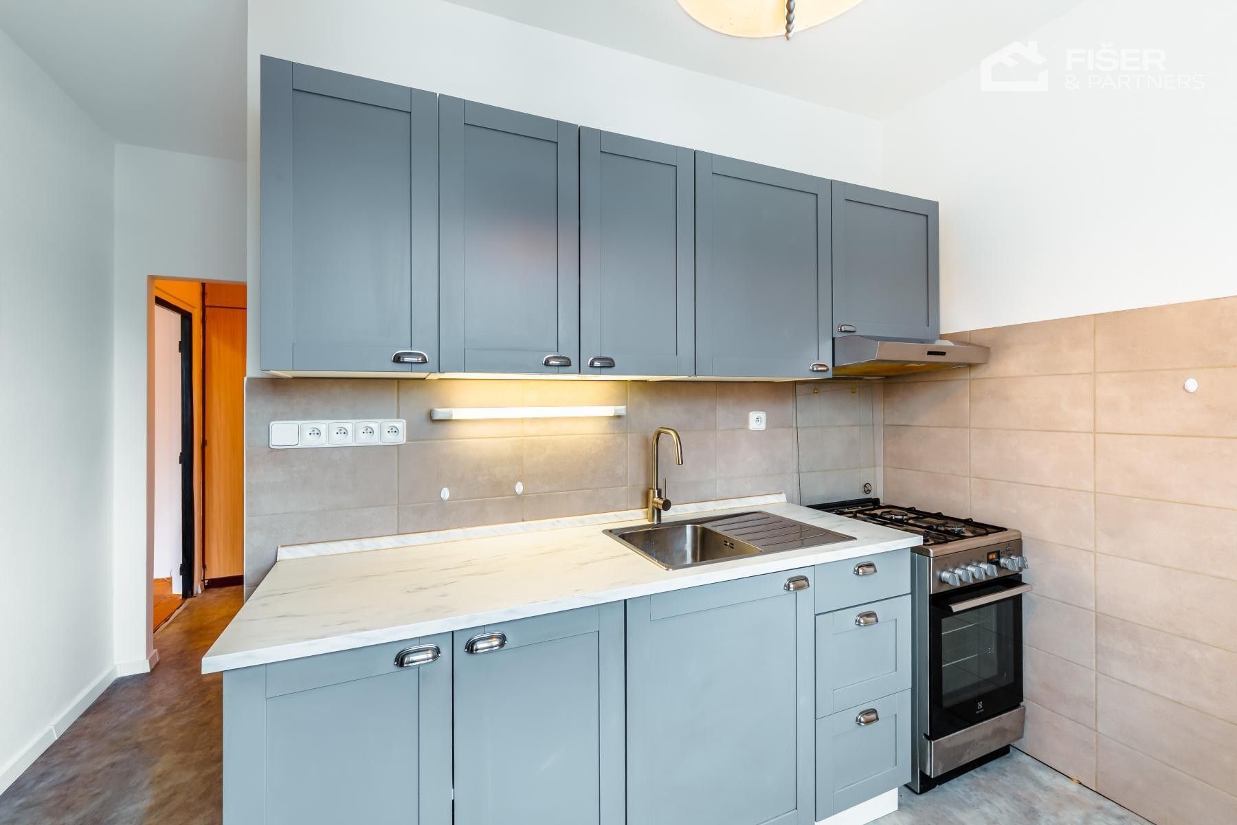 3+1, Jičínská, Valašské Meziříčí, 74 m²