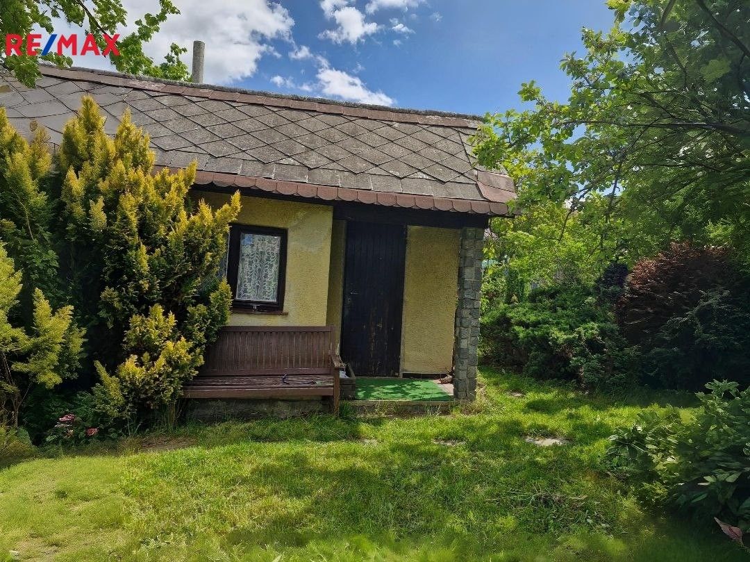 Zahrady, Karlovy Vary, 376 m²