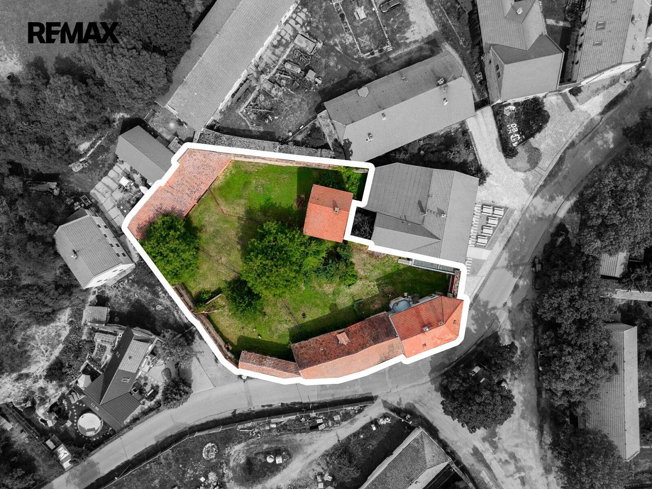 Rodinné domy, Blevice, okres Kladno, 300 m² - 2