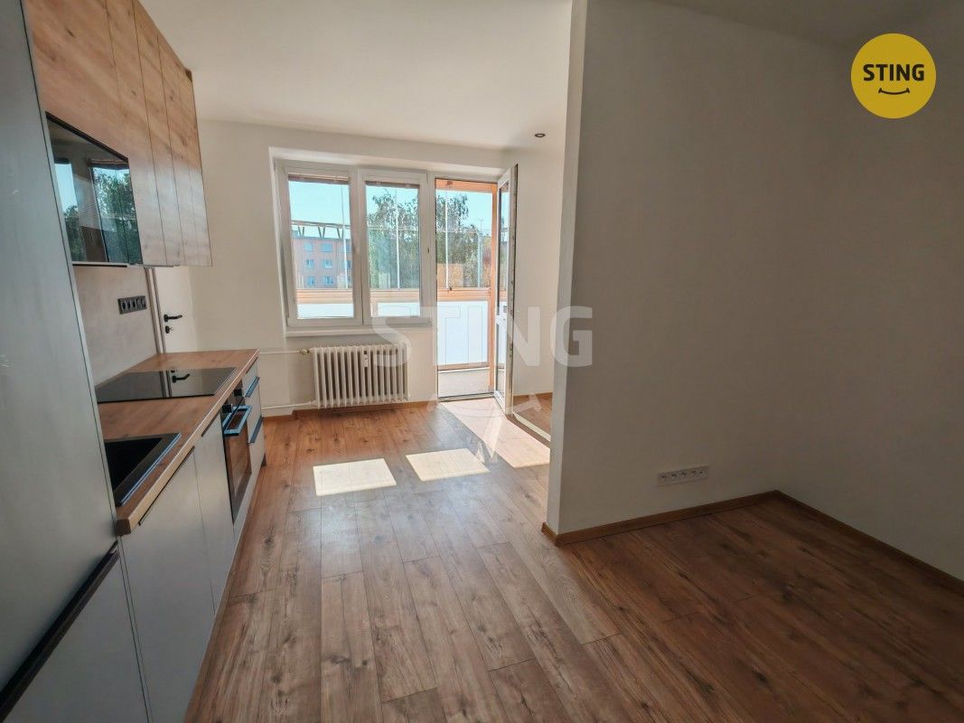 Prodej byt 3+kk - Sokolovská  , Ostrava Poruba, 53 m² - 5