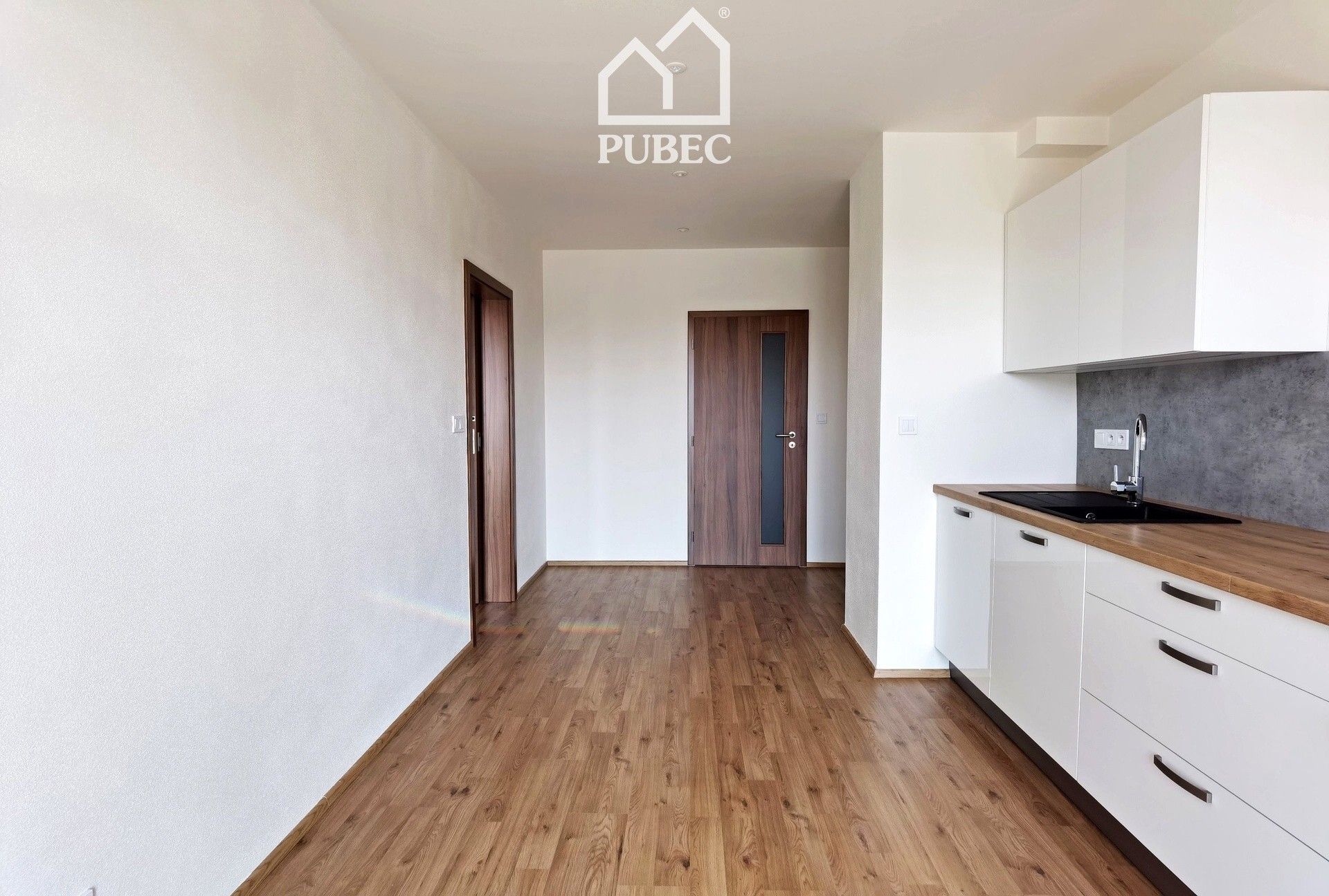 Pronájem byt 1+1 - Poděbradova, Plzeň, 44 m²