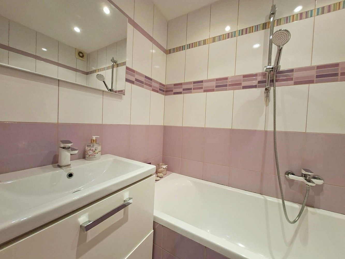 Byt 2+1 · 56 m² · Ostrava - Poruba, okres Ostrava-město, Moravskoslezský kraj - 4