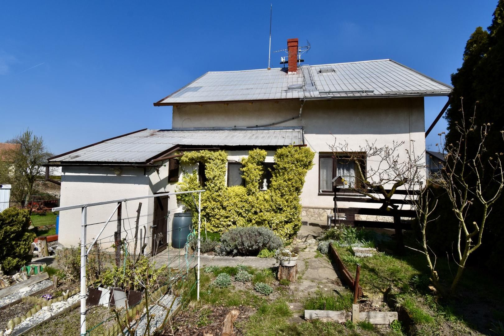 Rodinné domy, Suchdol, 106 m² - 1