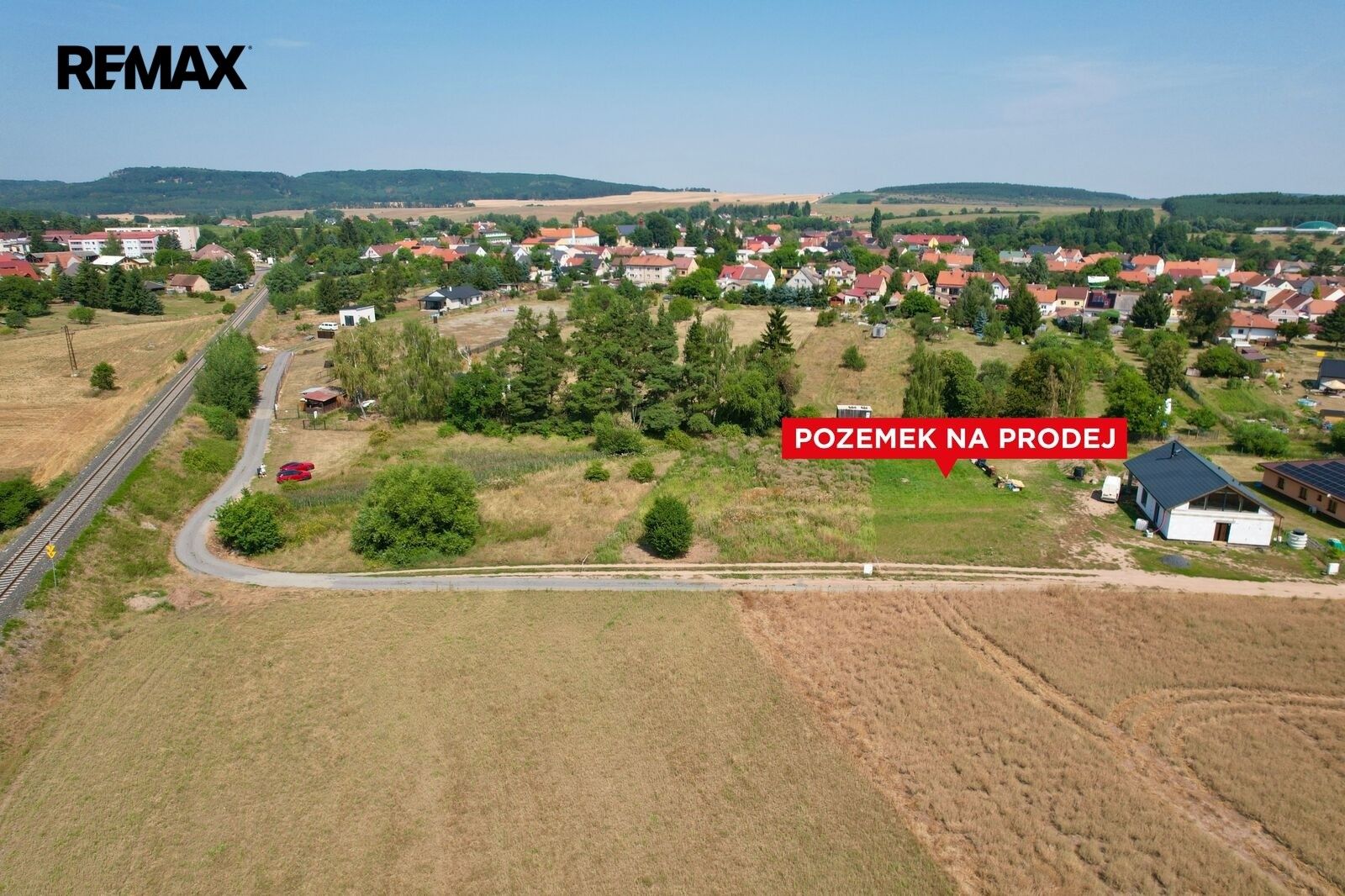 Pozemky pro bydlení, Vroutek, 1 268 m² - 2