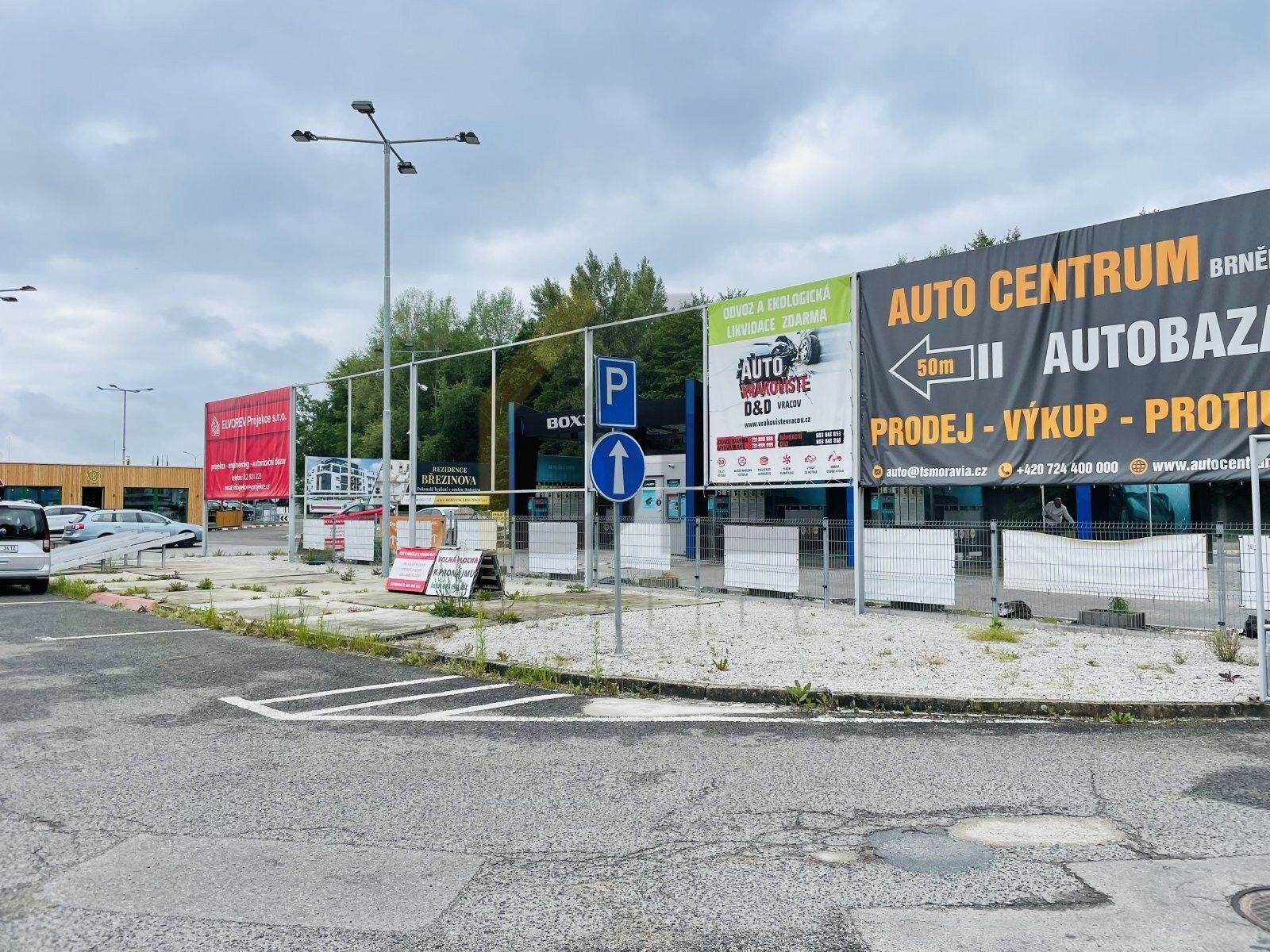 Pronájem komerční pozemek - Brněnská, Hodonín, 200 m²