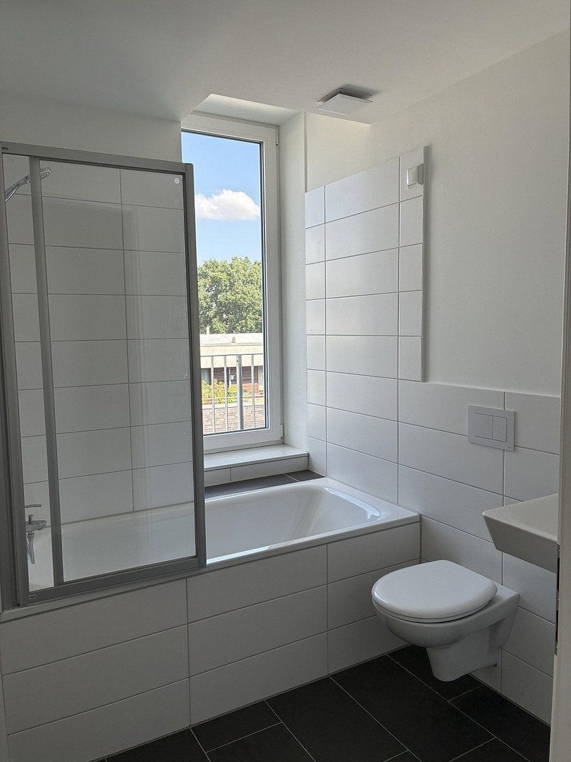 Pronájem byt 4+1 - Hamburger Landstr. 30, , Šlesvicko-Holštýnsko, 97 m² - 5