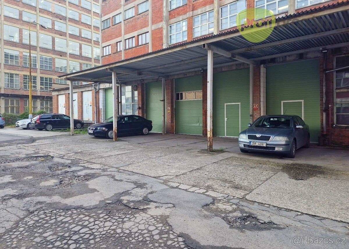 Obchodní prostory, Zlín, 760 01 - 2