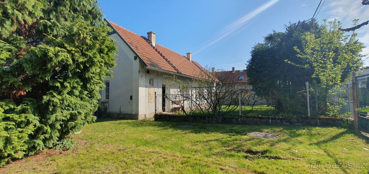 Prodej rodinný dům - Úžice u Kralup nad Vltavou, 277 45 - 5