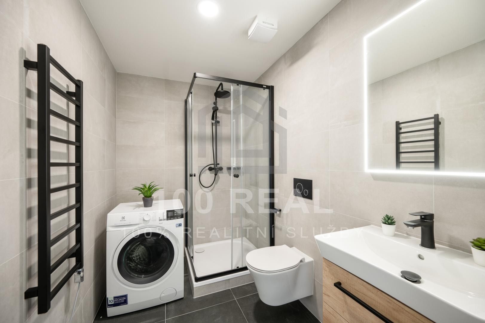 1+kk, Průmyslová 1200, Hradec Králové, 29 m² - 1
