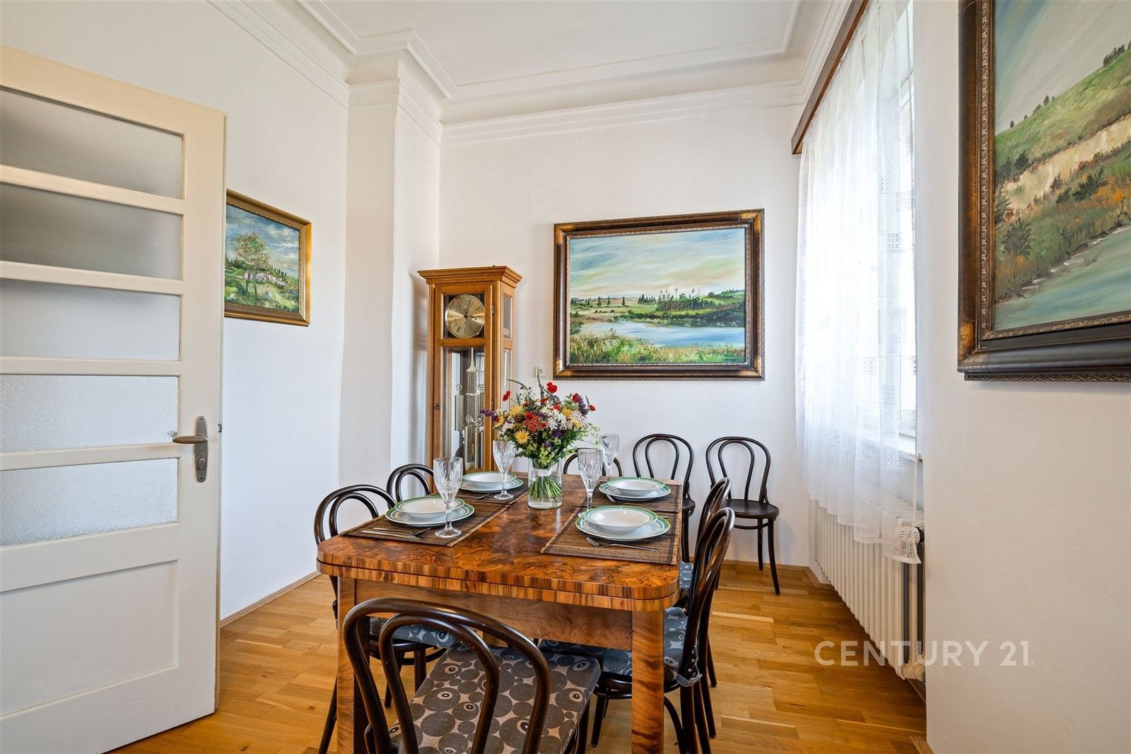 Prodej vila - Šumná, 405 m²