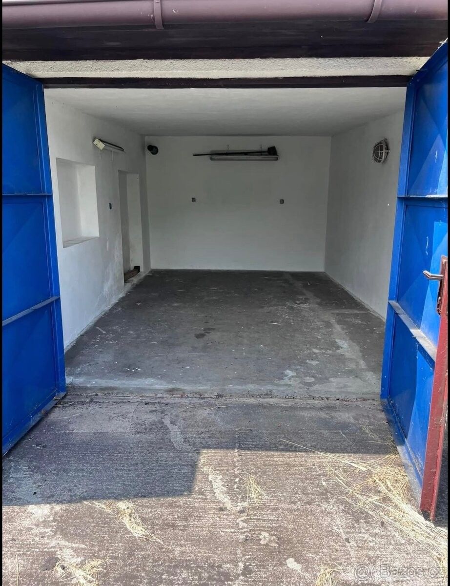 Prodej garáž - Vratimov, 739 32