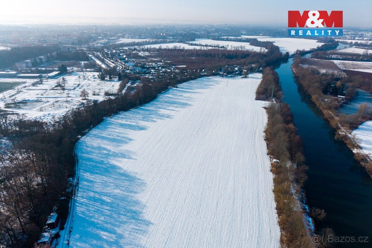 Prodej pozemek pro bydlení - Pardubice, 530 03