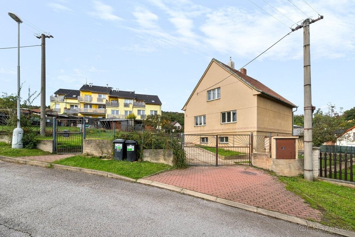 Rodinné domy, Libčice nad Vltavou, 252 66