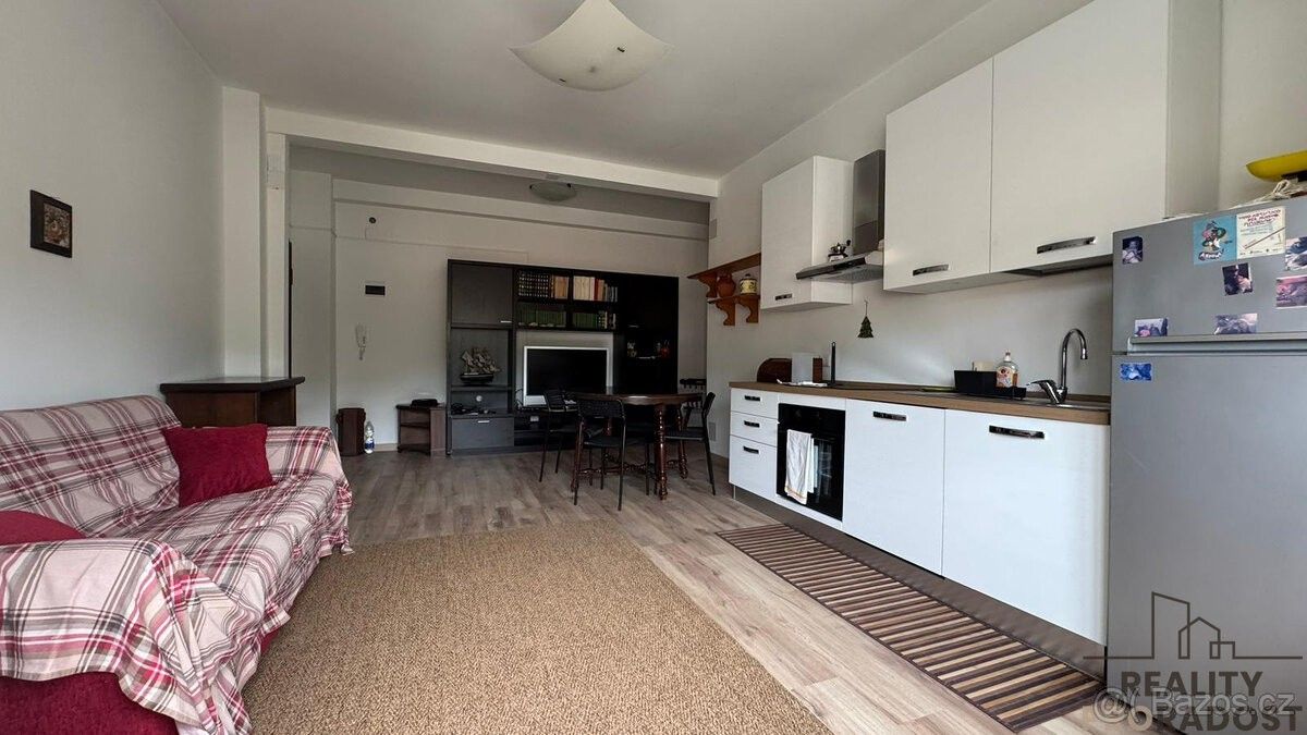 Prodej byt - 987 66, Zahraničí