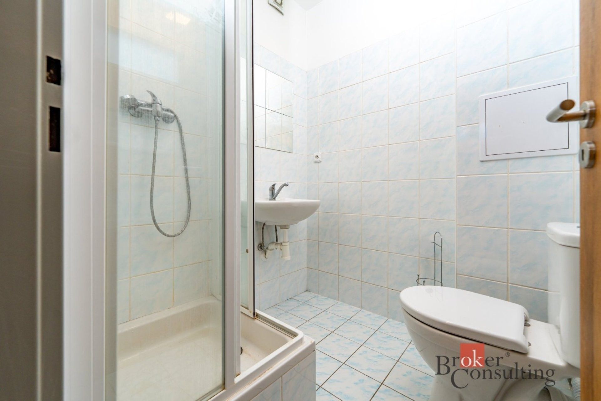 Pronájem byt 1+kk - Anenské náměstí, Jablonec nad Nisou, 18 m² - 5