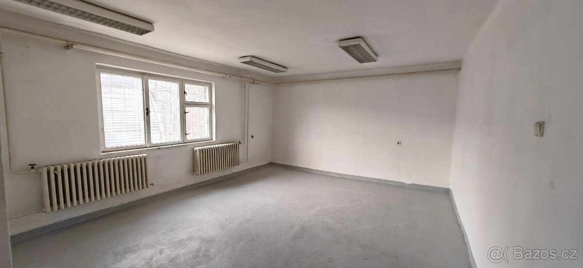 Pronájem sklad - Horní Suchá, 735 35