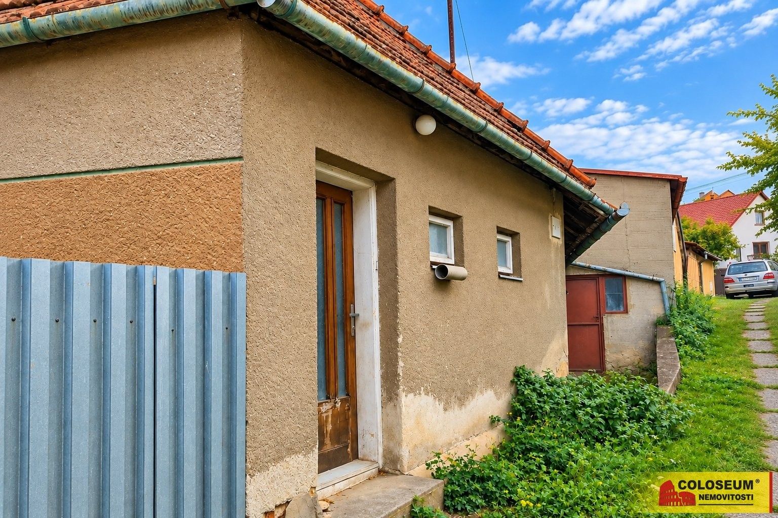 Pozemky pro bydlení, Ostrov u Macochy - 2