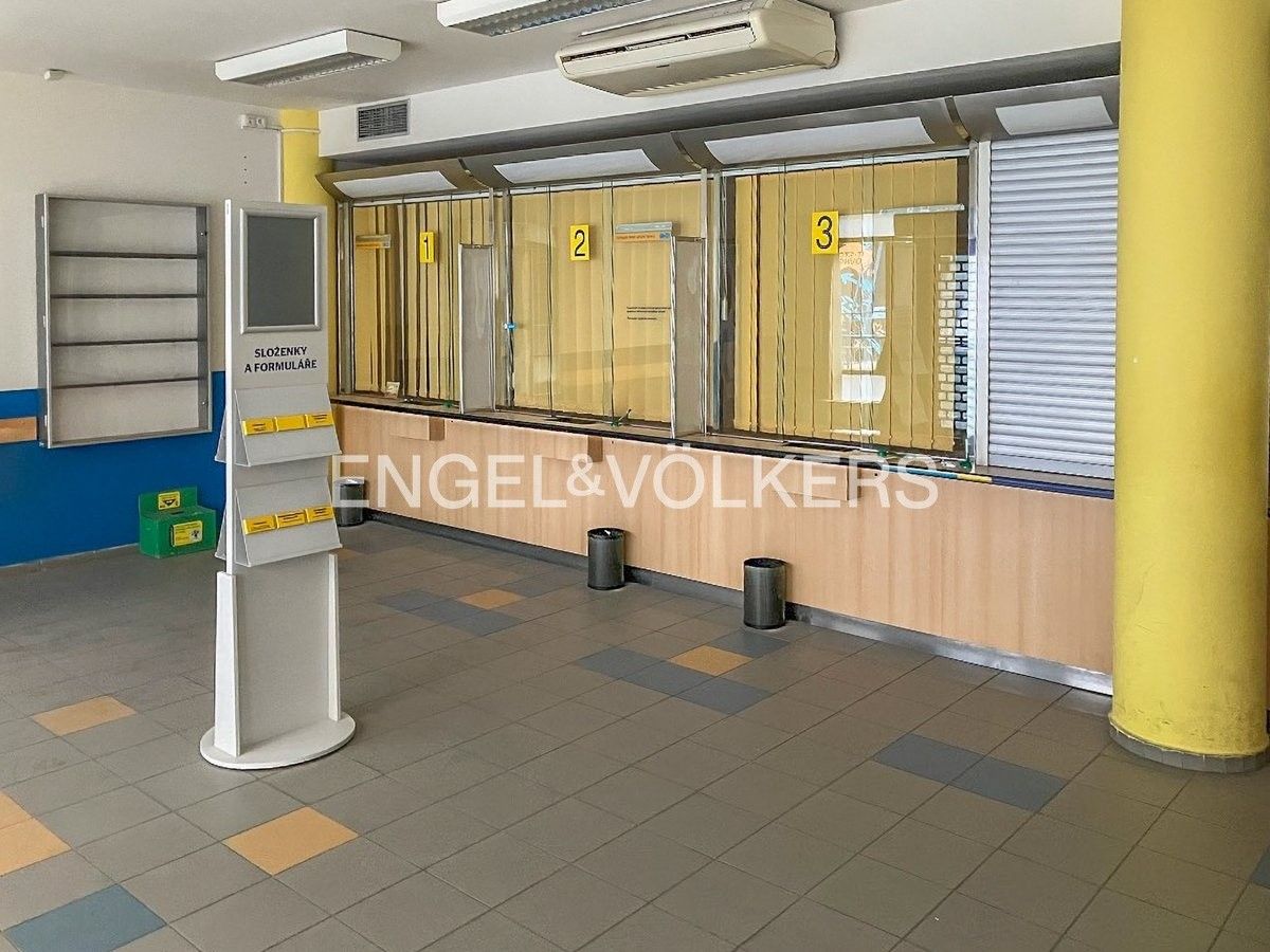 Obchodní prostory, Chrudimská 1418, Praha, 257 m²