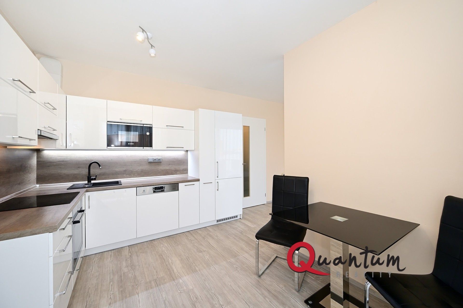 Pronájem byt 1+kk - Olgy Havlové, Praha, 38 m²