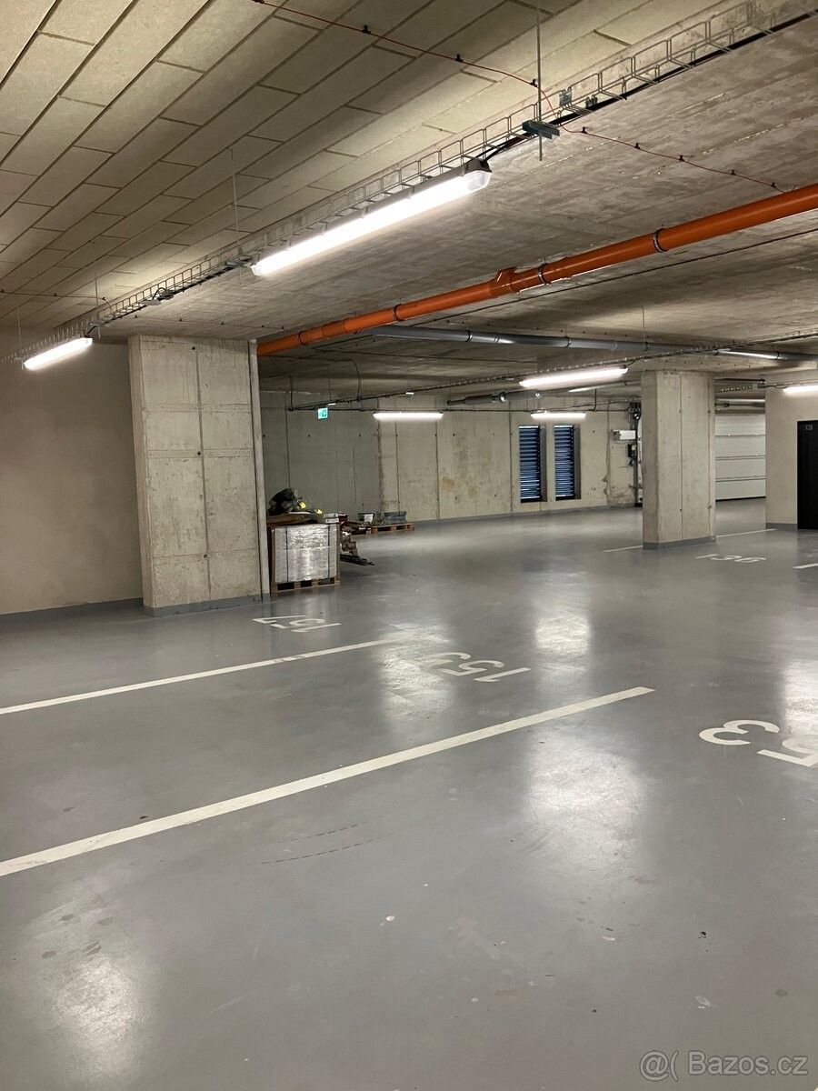 Garáže, České Budějovice, 370 01