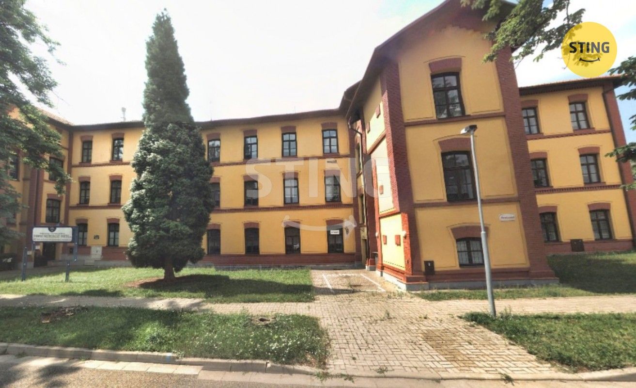 Kancelář · 17 m² · Brněnská  , Hodonín - 3