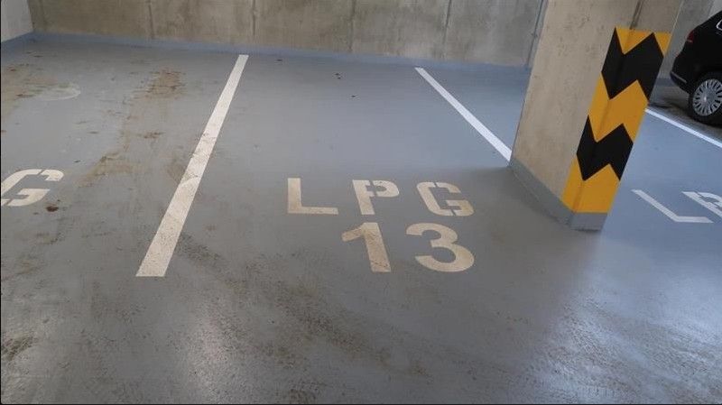 Pronájem garáž - Praha, 147 00