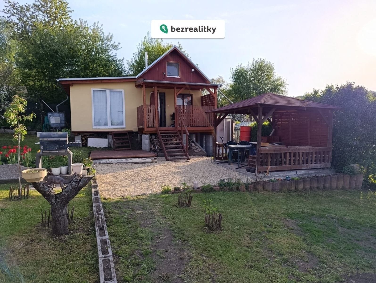 Prodej chata - Svatošská, Karlovy Vary, 50 m²