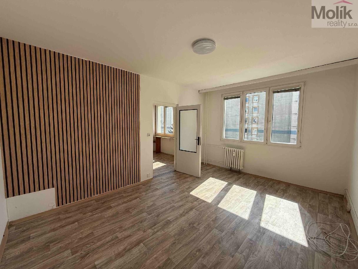 Pronájem byt 1+1 - B. Němcové, Litvínov, 35 m² - 5